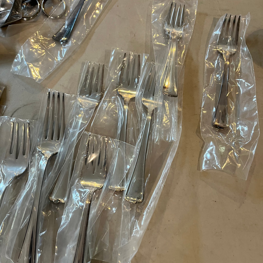 F563 Silverplate and flatware grouping