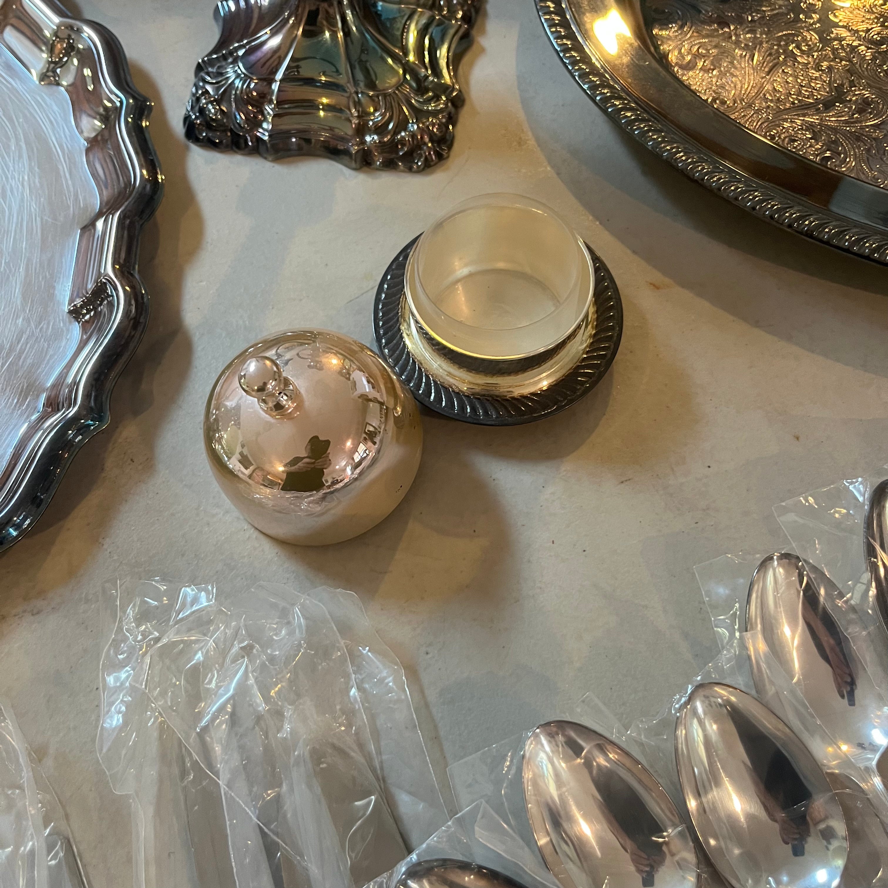 F563 Silverplate and flatware grouping