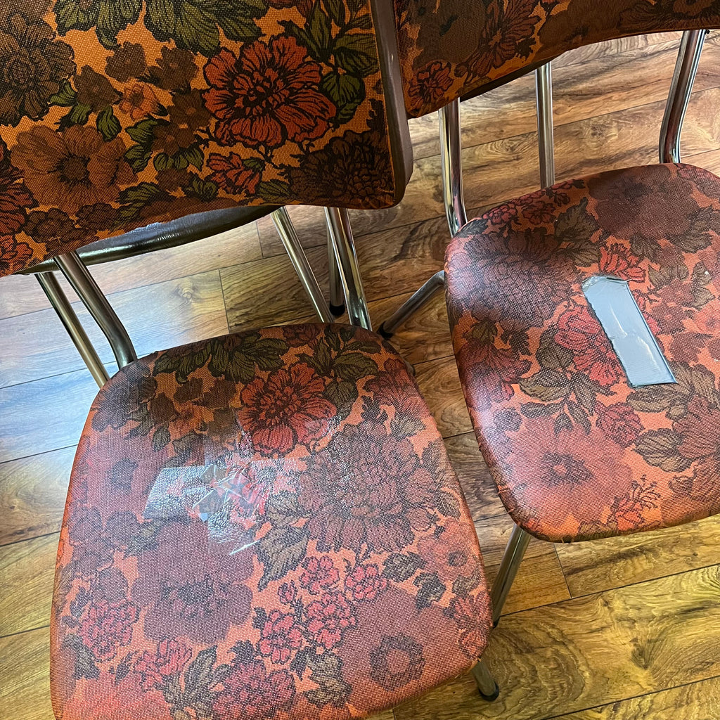 F568 Set of 4 assorted vintage metal chairs with vinyl upholestry