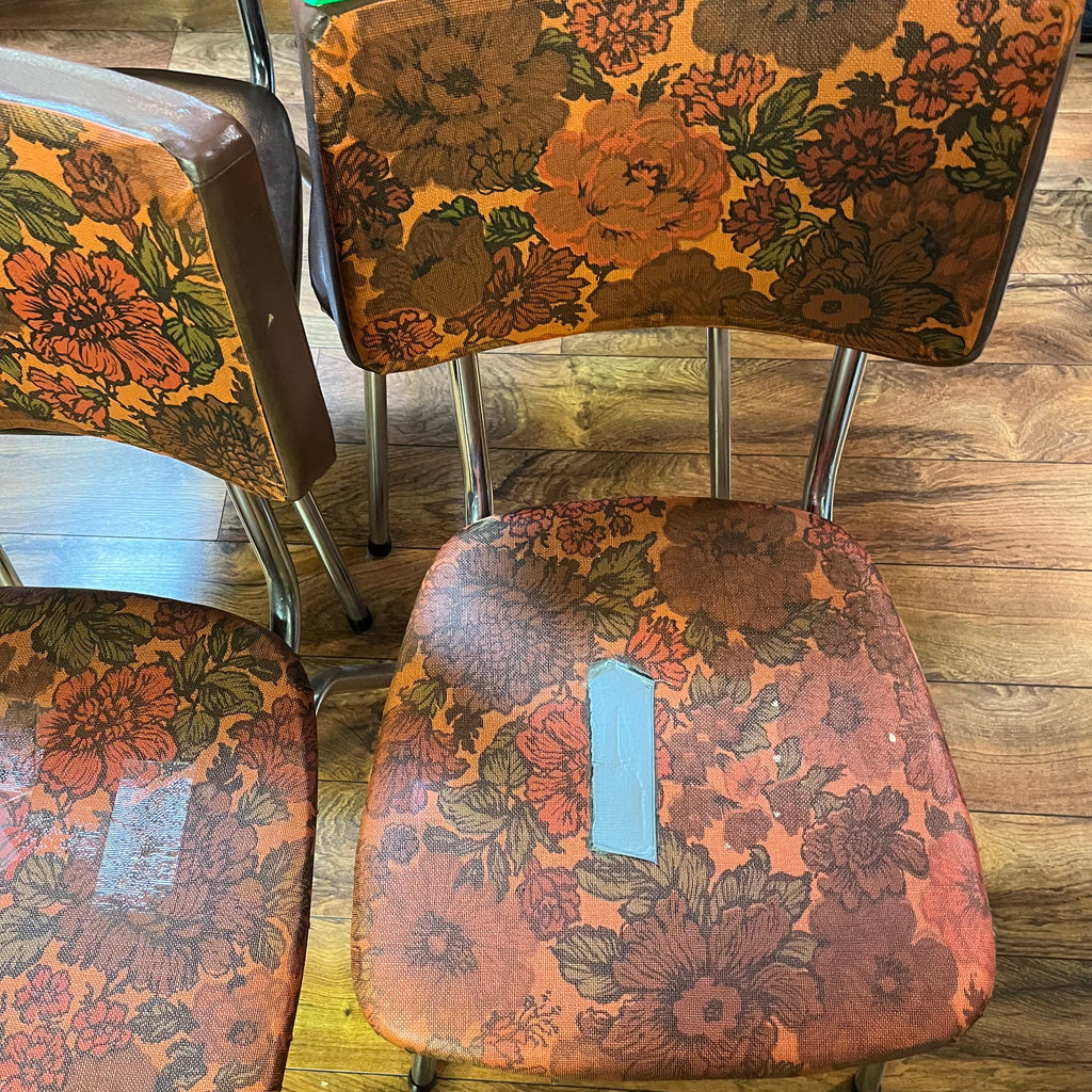 F568 Set of 4 assorted vintage metal chairs with vinyl upholestry