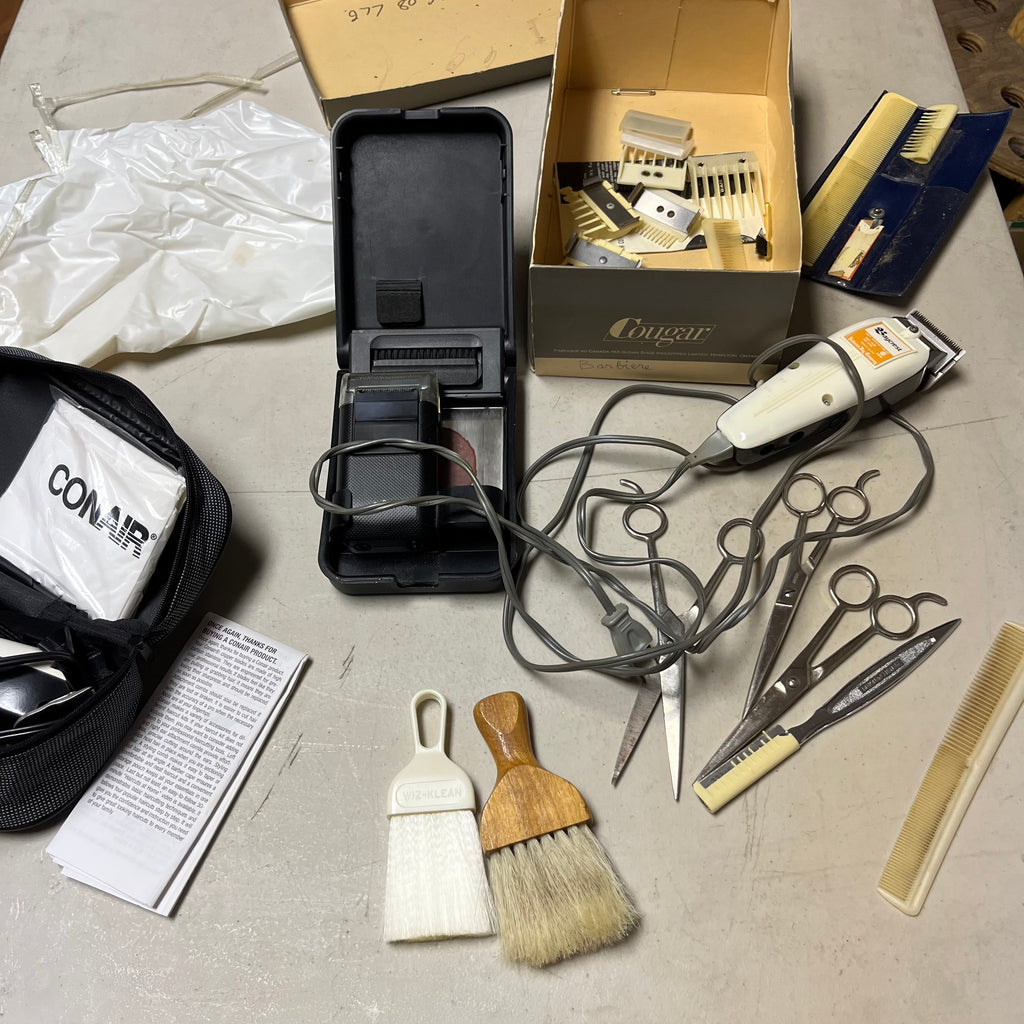 F571 Conair Grooming Set