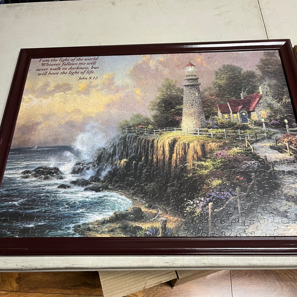 F573 Set of 2 vintage puzzles (Lighthouse and Last Supper)