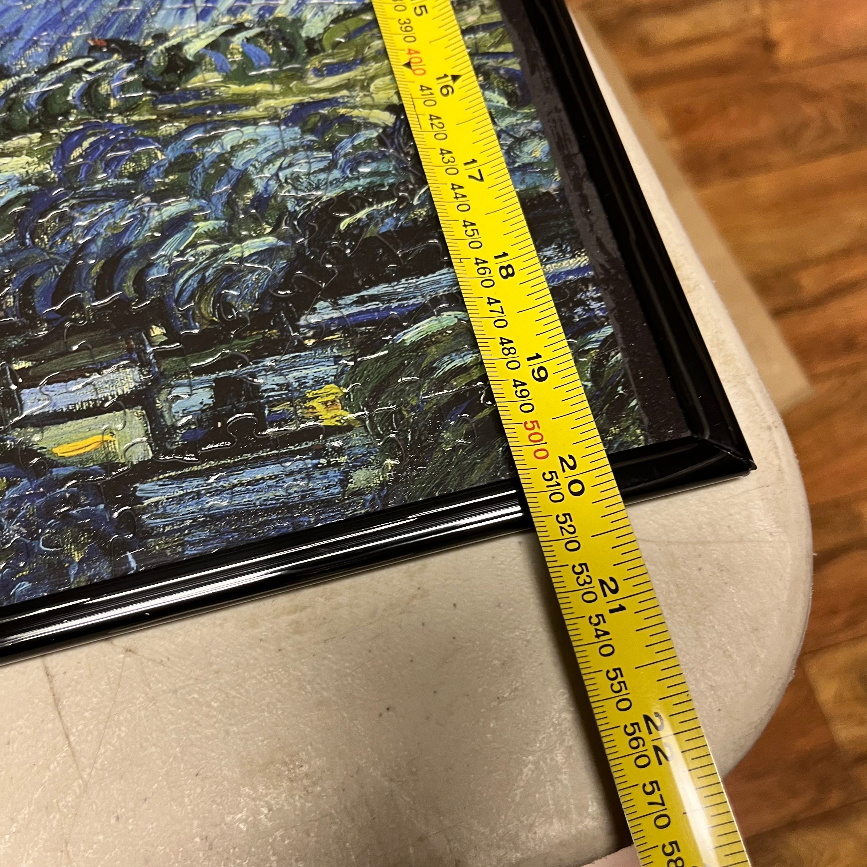 F574 Set of 2 framed puzzles (Starry Night and Peacock)