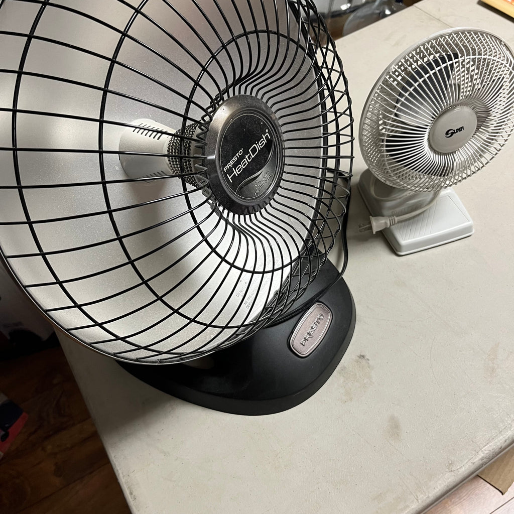 F579 Home Grouping(Presto heat dish and Super fan table fan)