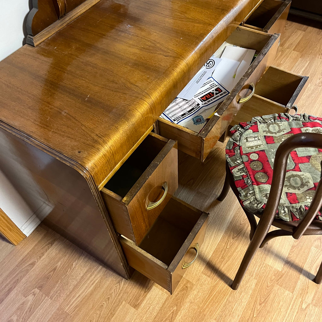F583 Antique Art Deco style wooden vanity with mirror and chair
