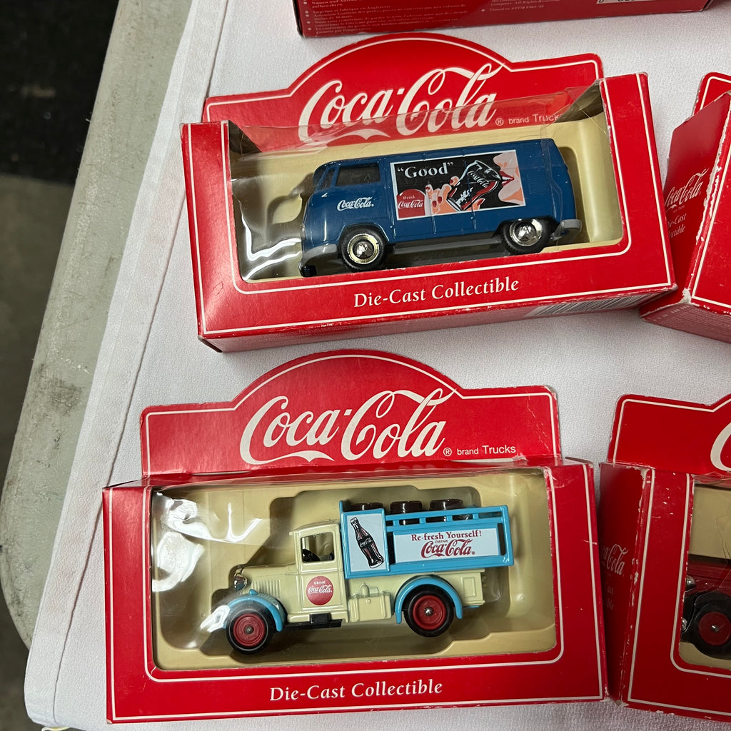 A501 Coca Cola Toy Grouping