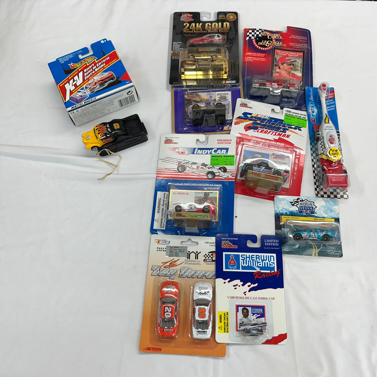 A509 Assorted Toy Car Grouping