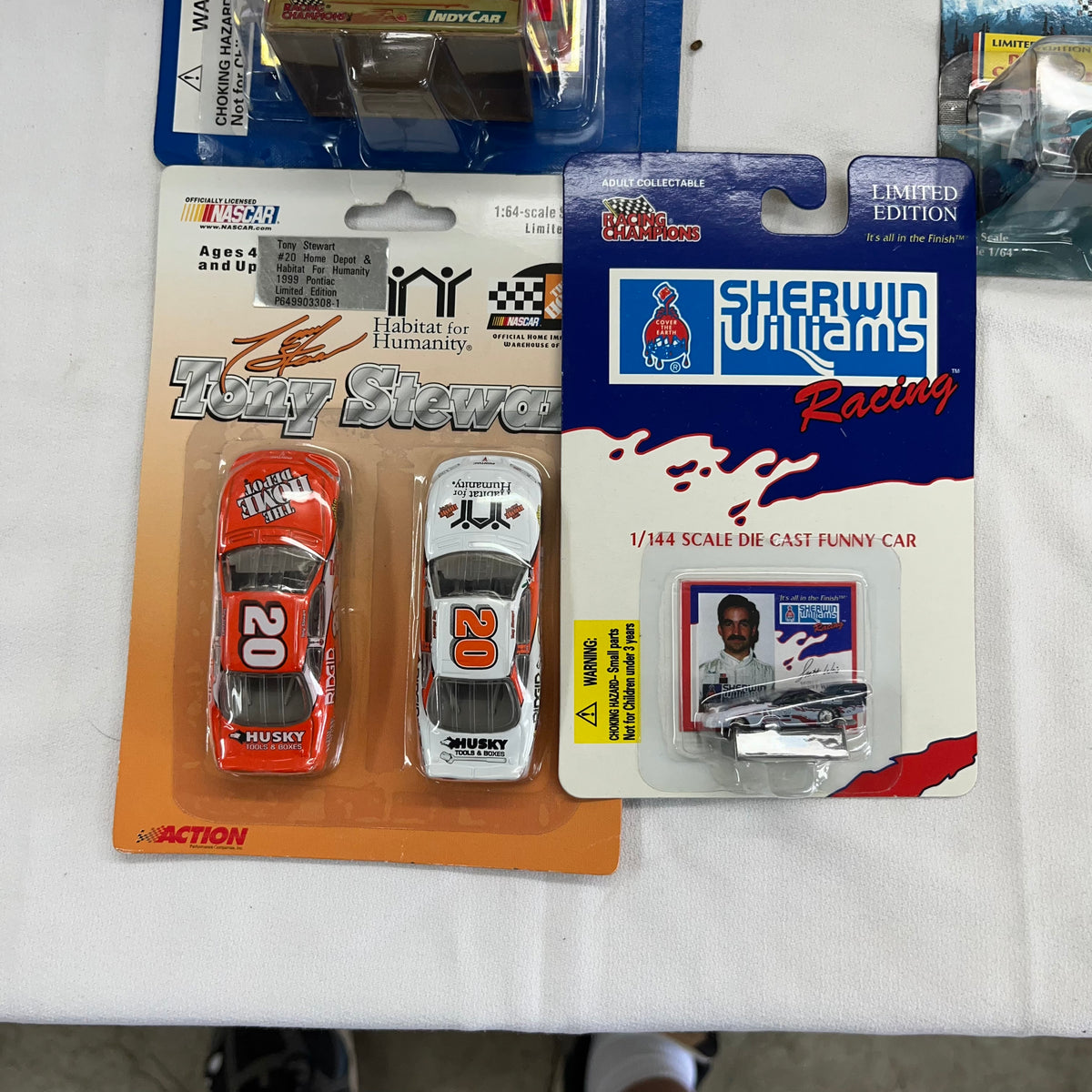 A509 Assorted Toy Car Grouping