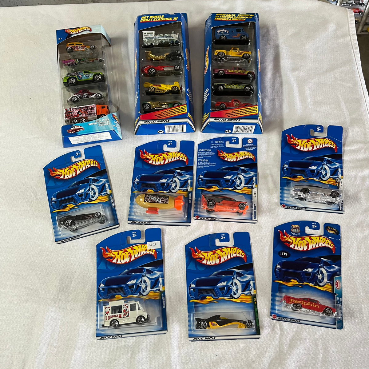 A518 Hot Wheels Grouping