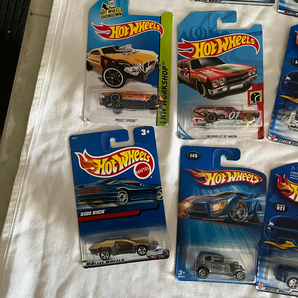 A523 Hot Wheels Grouping