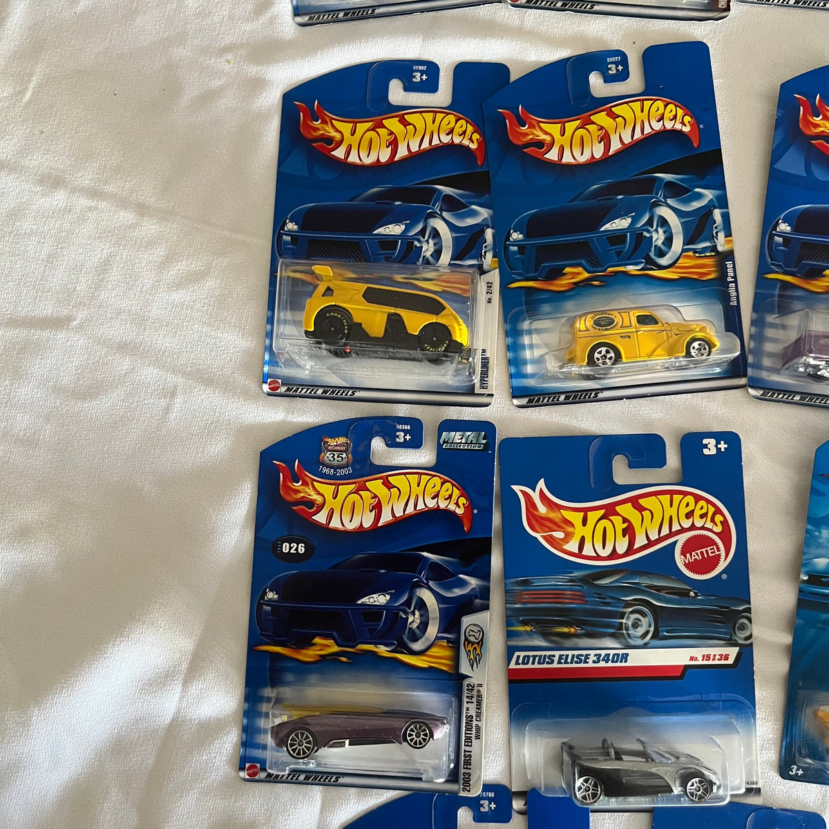 A527 Hot Wheels Grouping