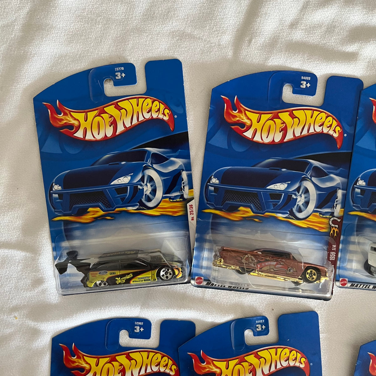A527 Hot Wheels Grouping