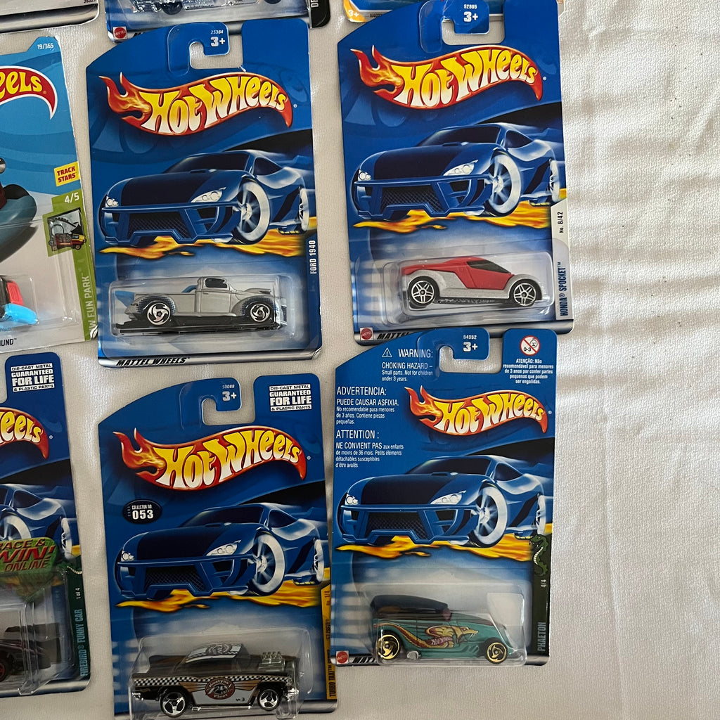 A528 Hot Wheels Grouping
