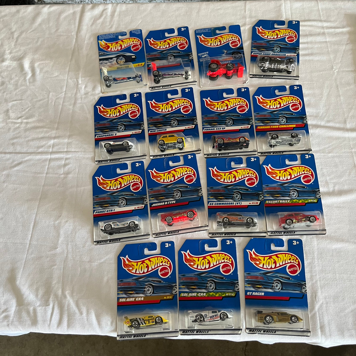 A542 Hot Wheels Grouping