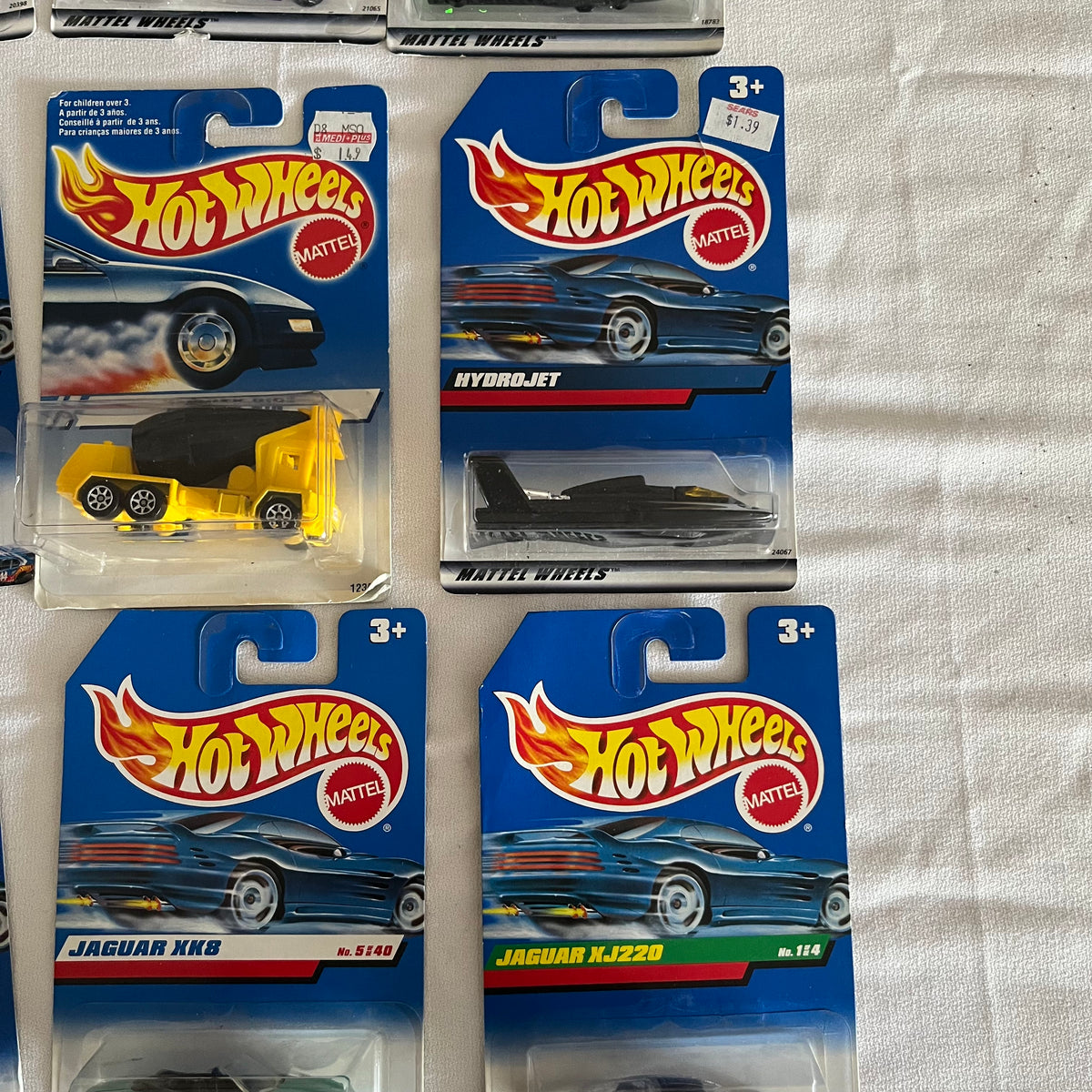 A543 Hot Wheels Grouping