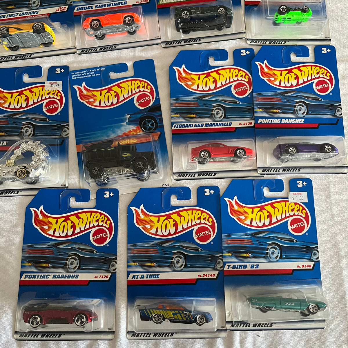 A544 Hot Wheels Grouping