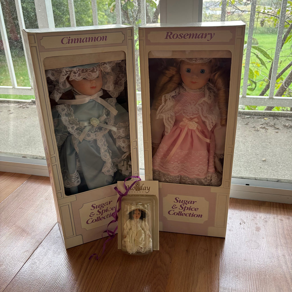 F102 Vintage Sugar and Spice Dolls (Cinnamon and Rosemary)