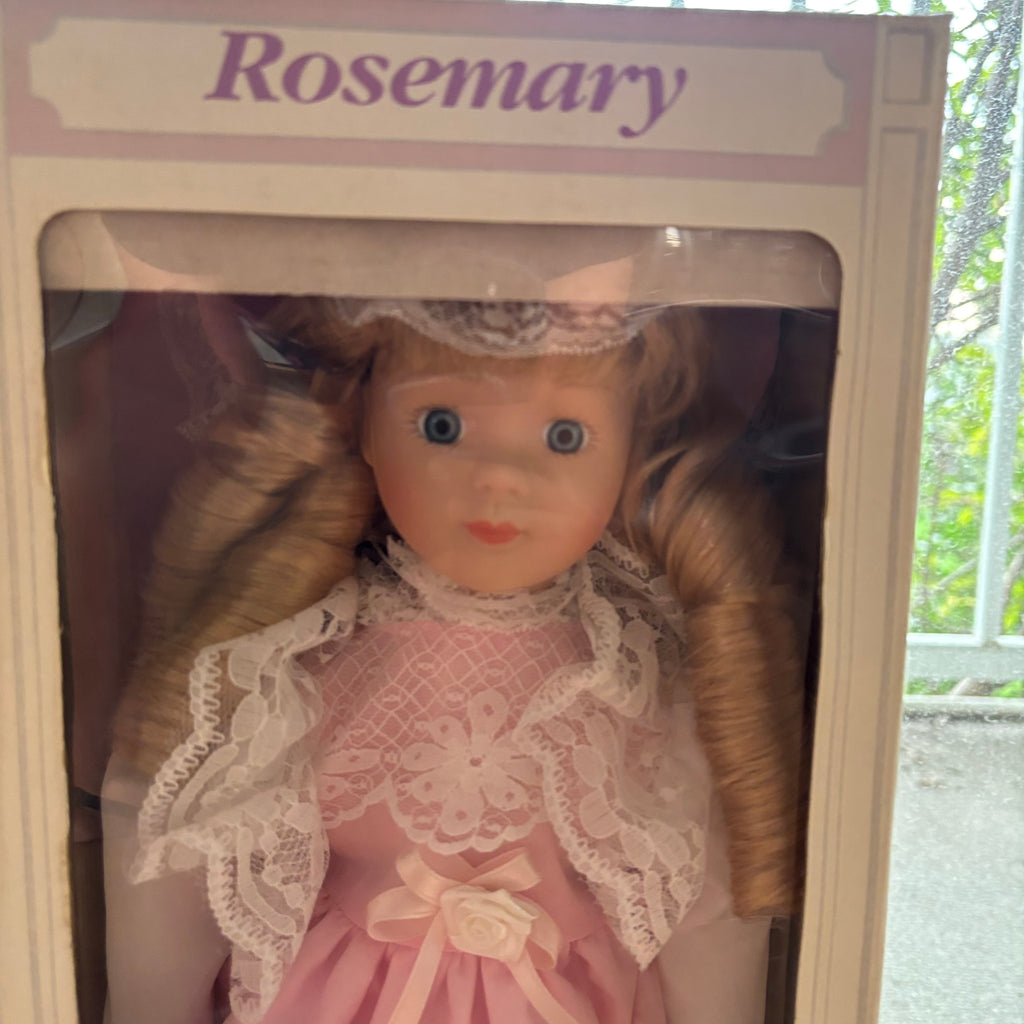 F102 Vintage Sugar and Spice Dolls (Cinnamon and Rosemary)