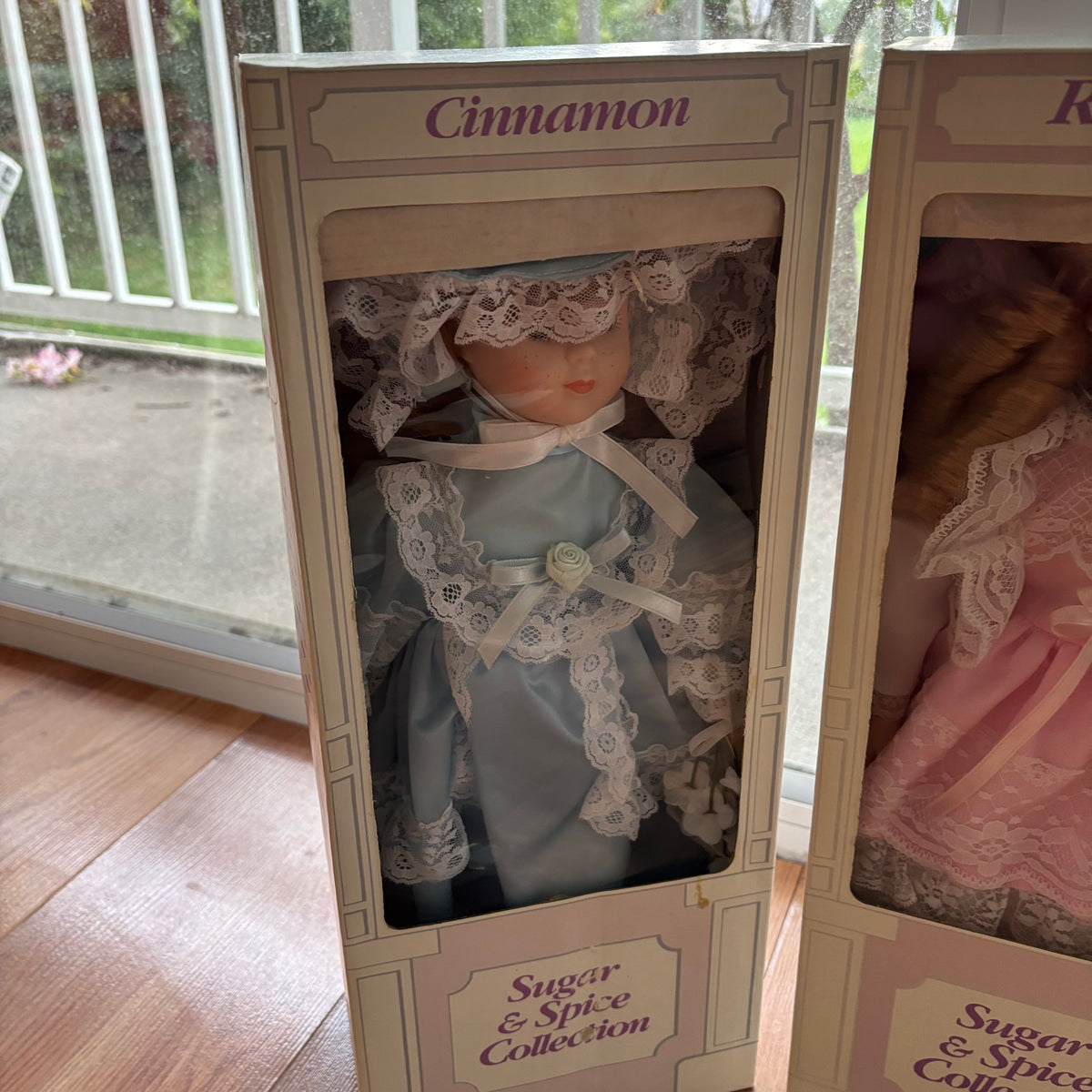 F102 Vintage Sugar and Spice Dolls (Cinnamon and Rosemary)