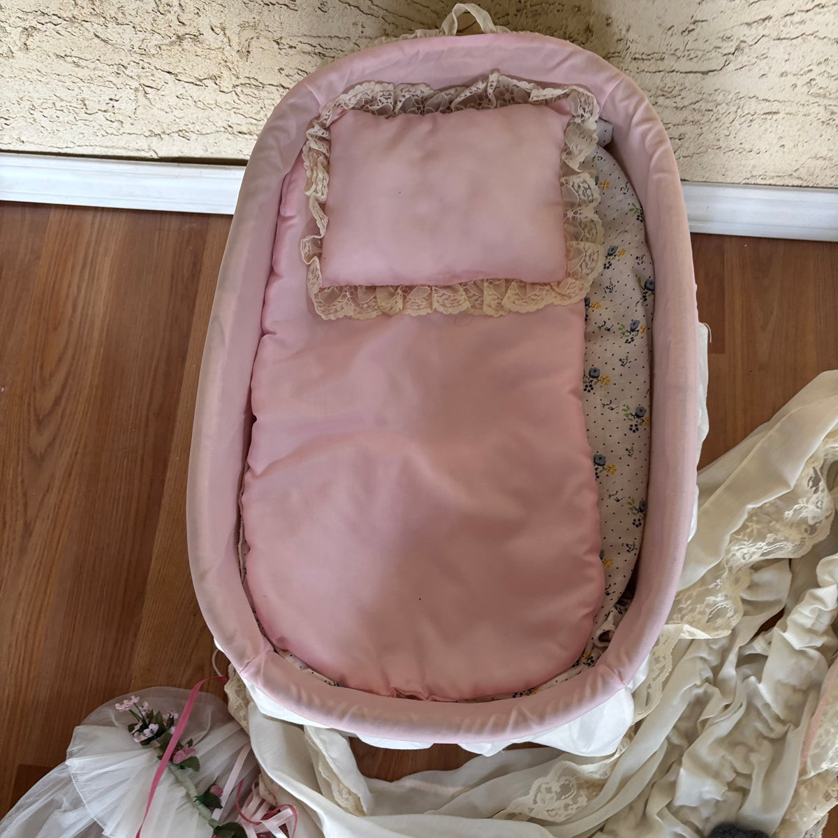 F105 Vintage Porcelain Baby Doll with Accessories