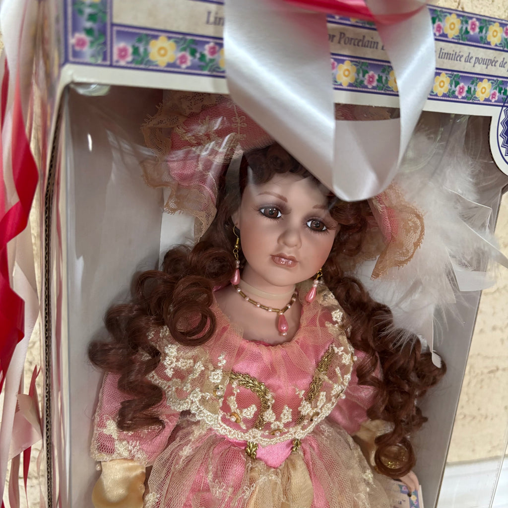 F106A Vintage Kimberley Collection porcelain doll, 2004