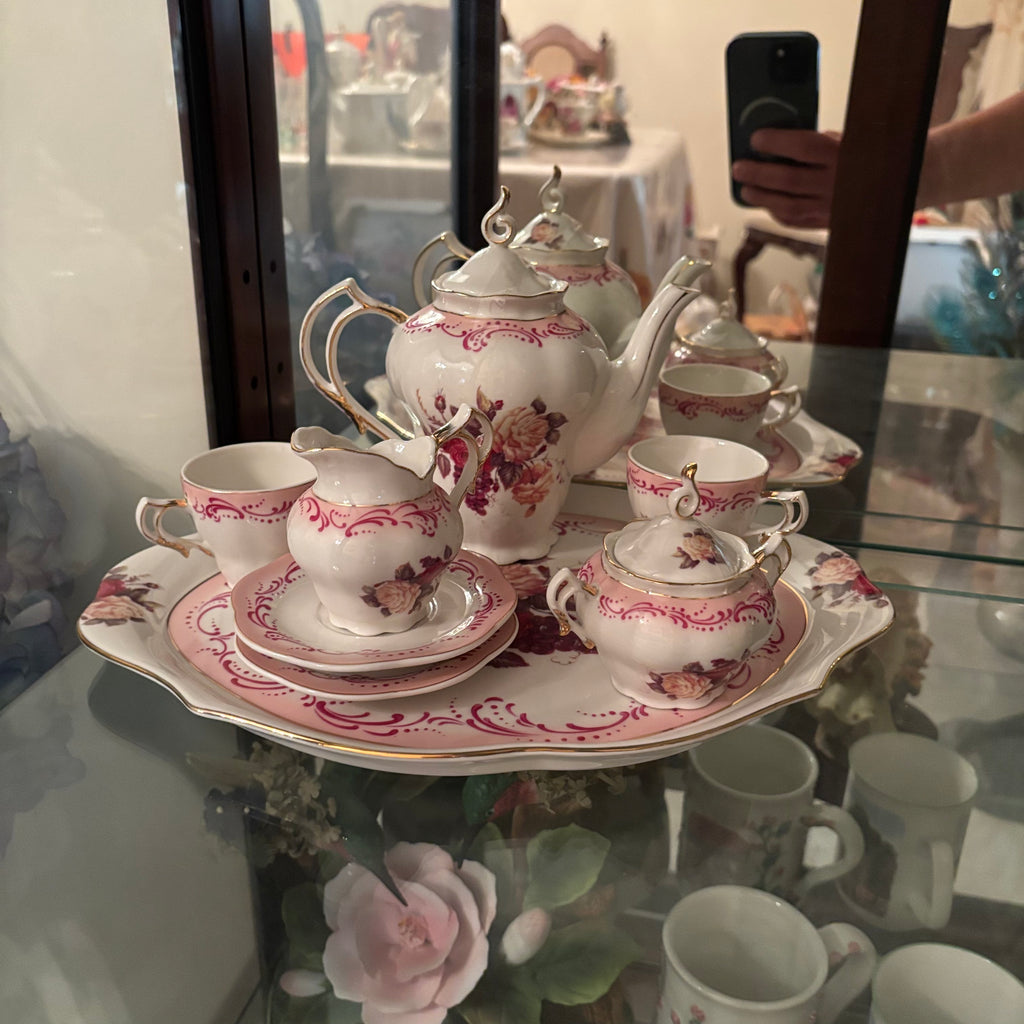 F109 Vintage teapot service