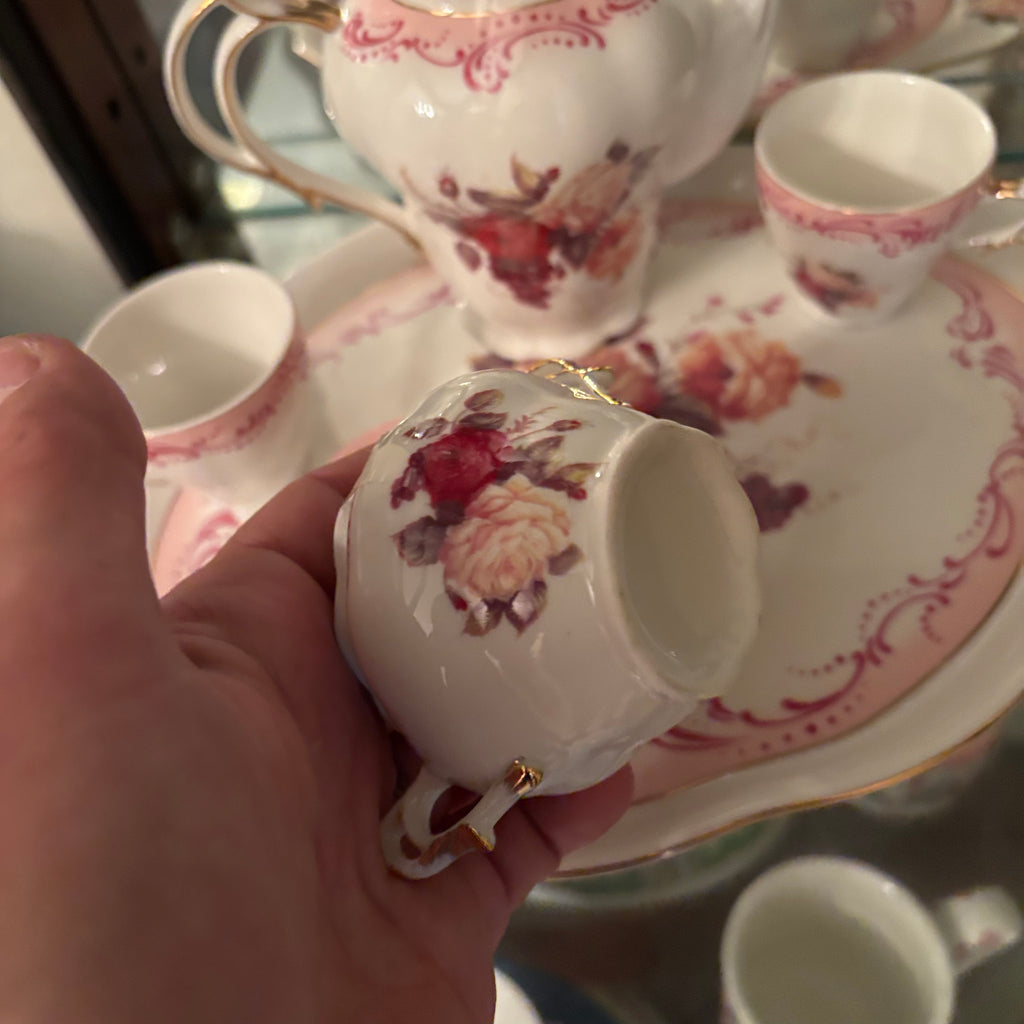 F109 Vintage teapot service