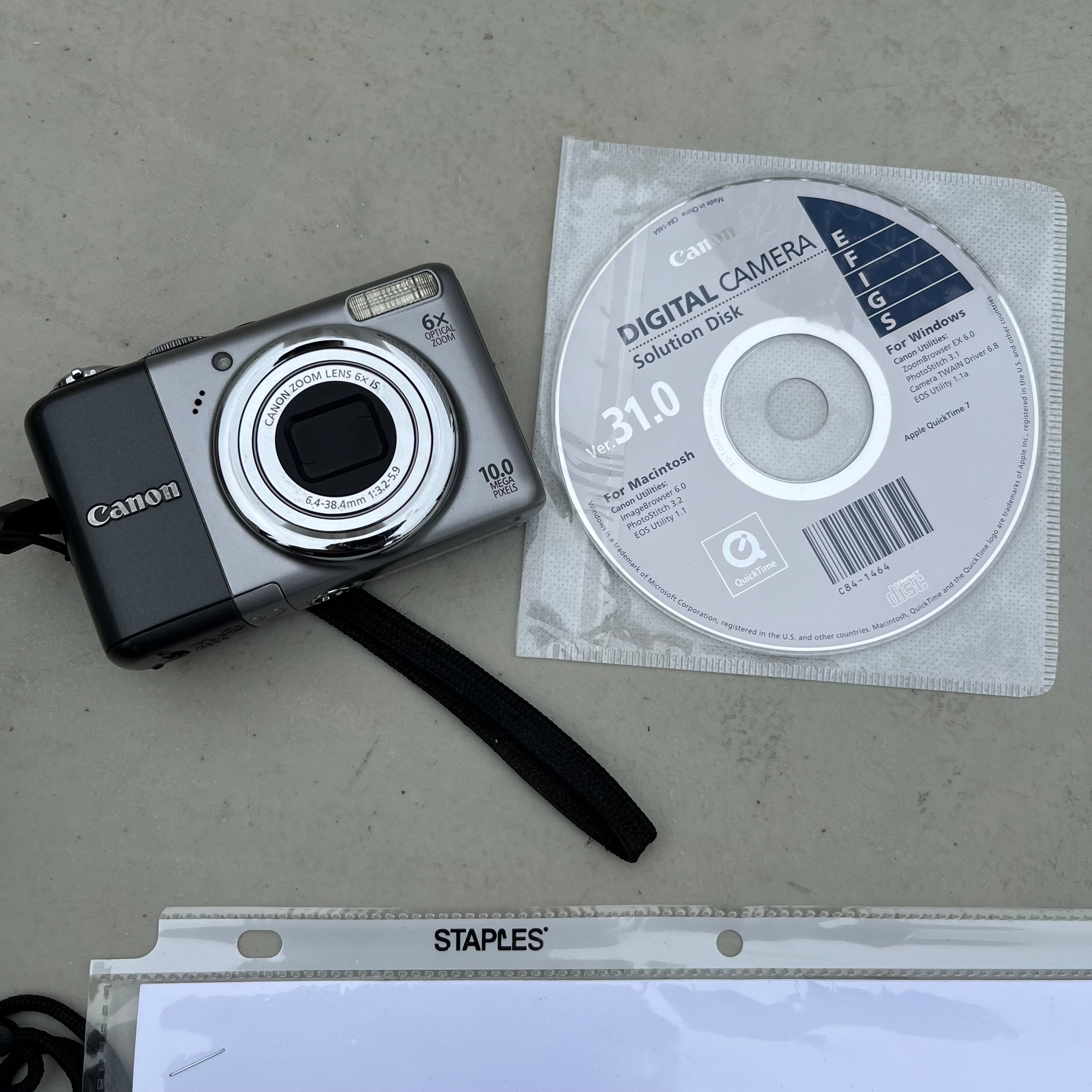 D676 Vintage Canon Powershot IXUS 285 HS