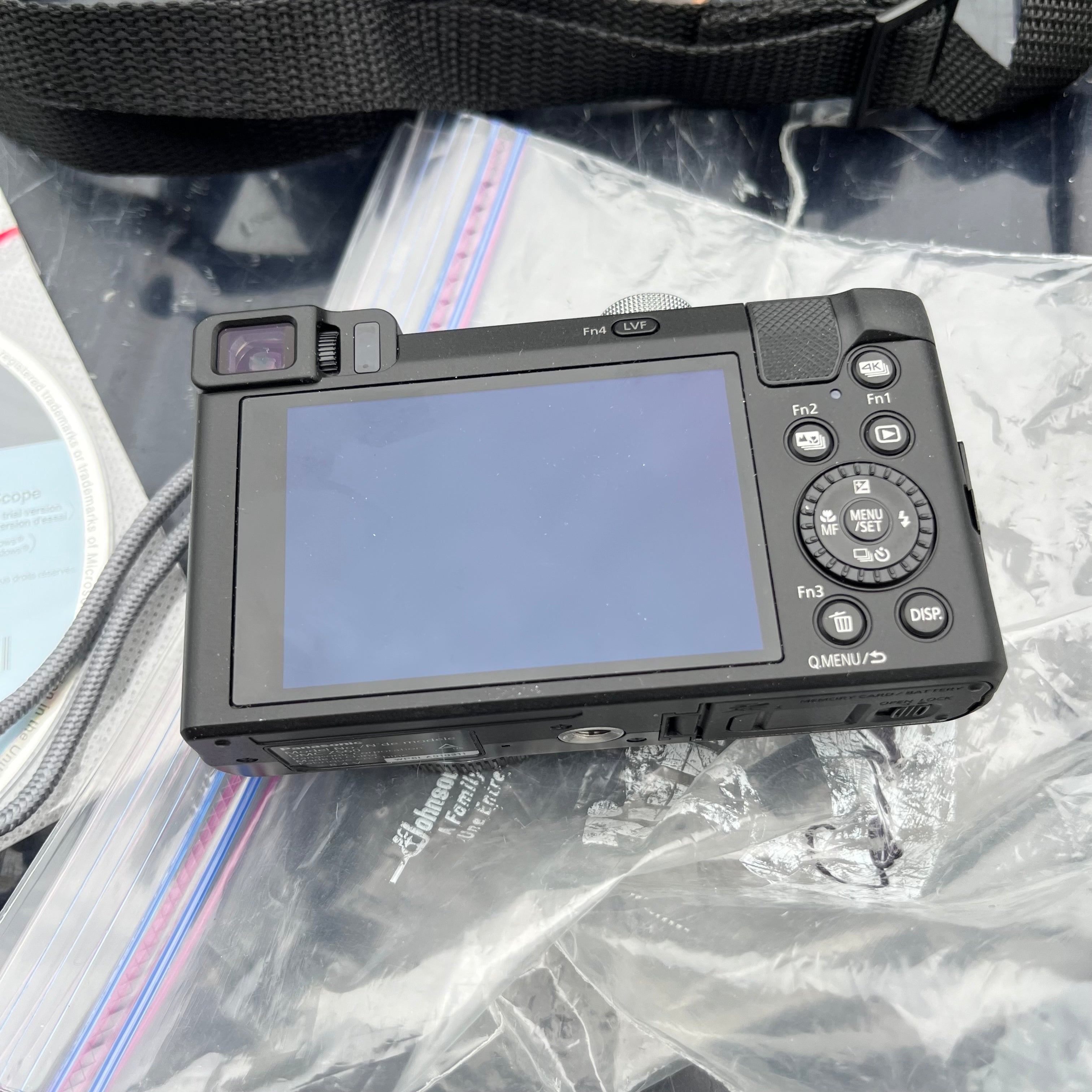 D678 Vintage Lumix digital camera with case