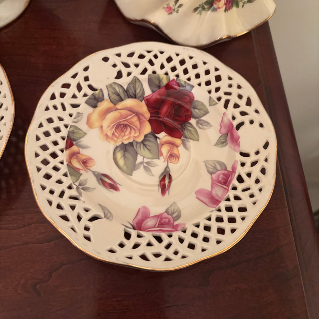 F115 Vintage Grouping (Roses china and musical angel)