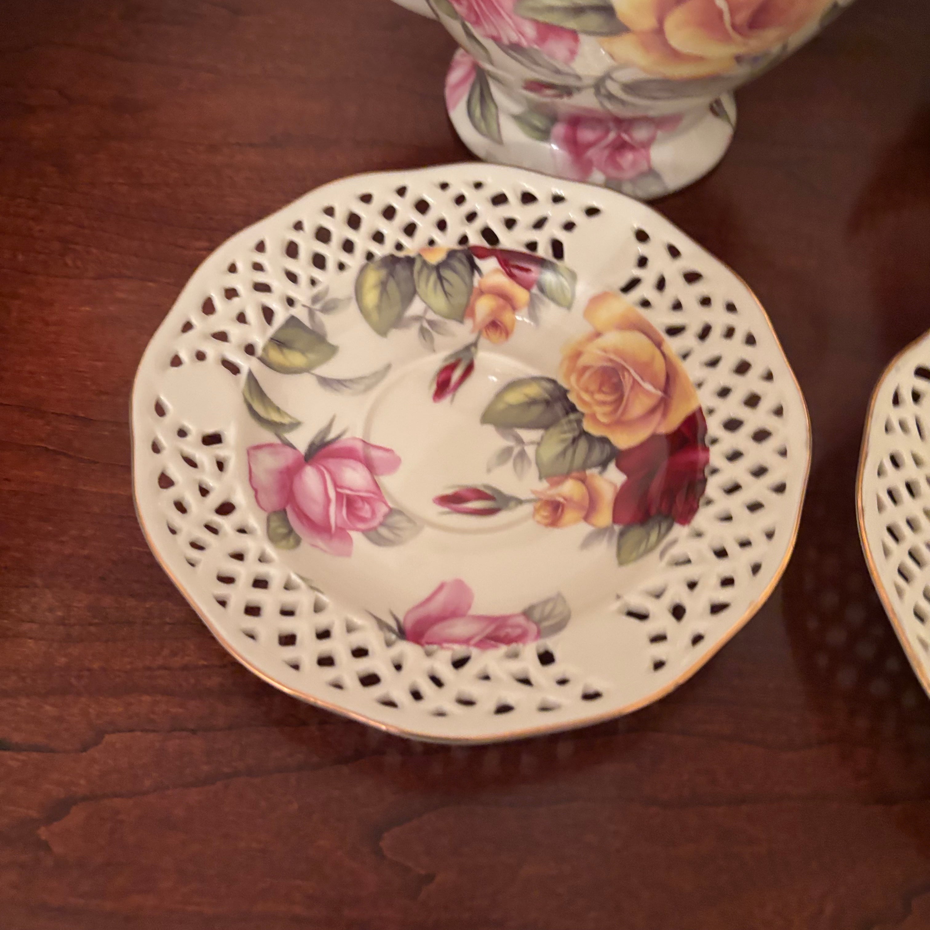 F115 Vintage Grouping (Roses china and musical angel)