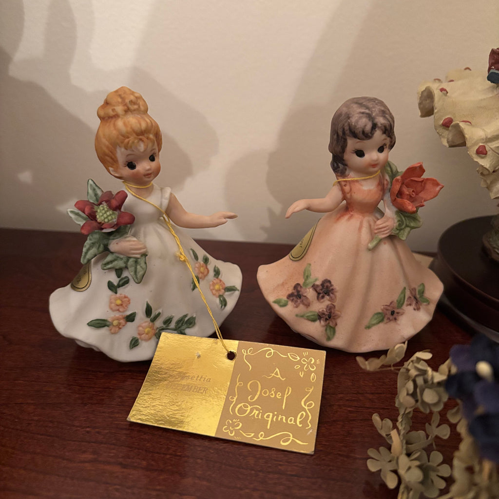 F117 Vintage Collectibles Grouping  (figurines and more)