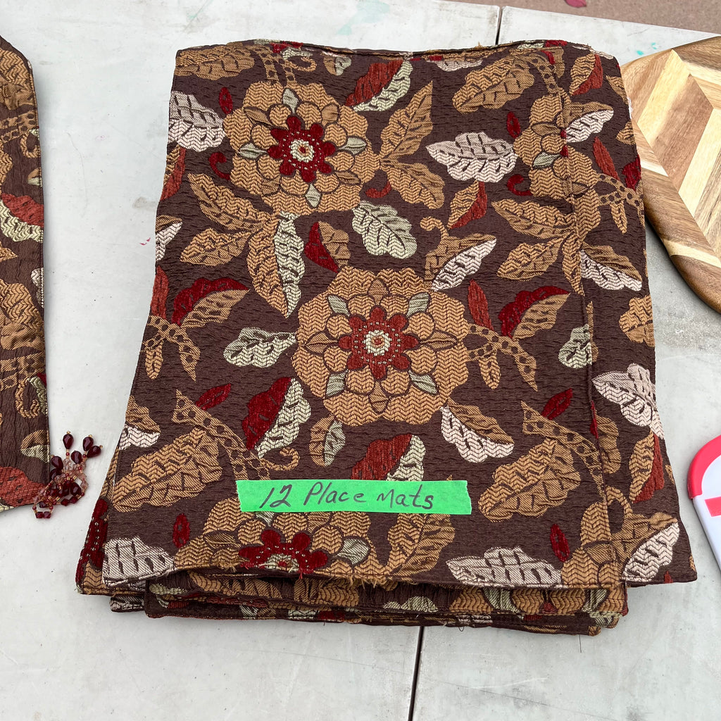 D680 Set of 12 vintage tapestry style cloth placemats