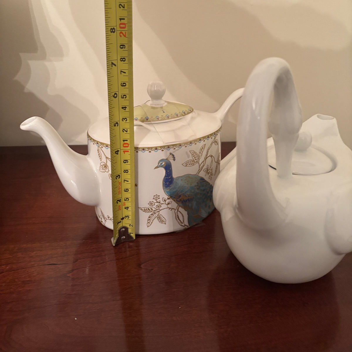 F120 Teapot Grouping (Abott Home and Peacock Garden)