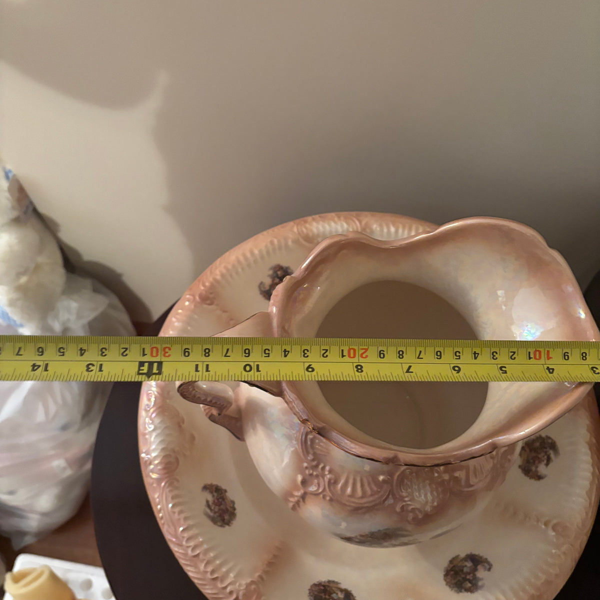 F125 Vintage China Grouping (water pitcher and basin and china planter)