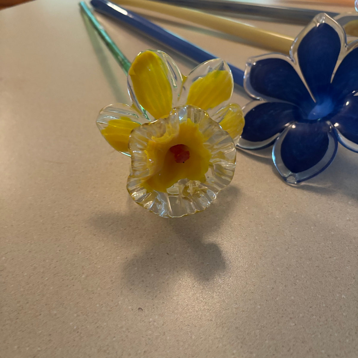 F129 Set of 5 Murano style glass flower stems