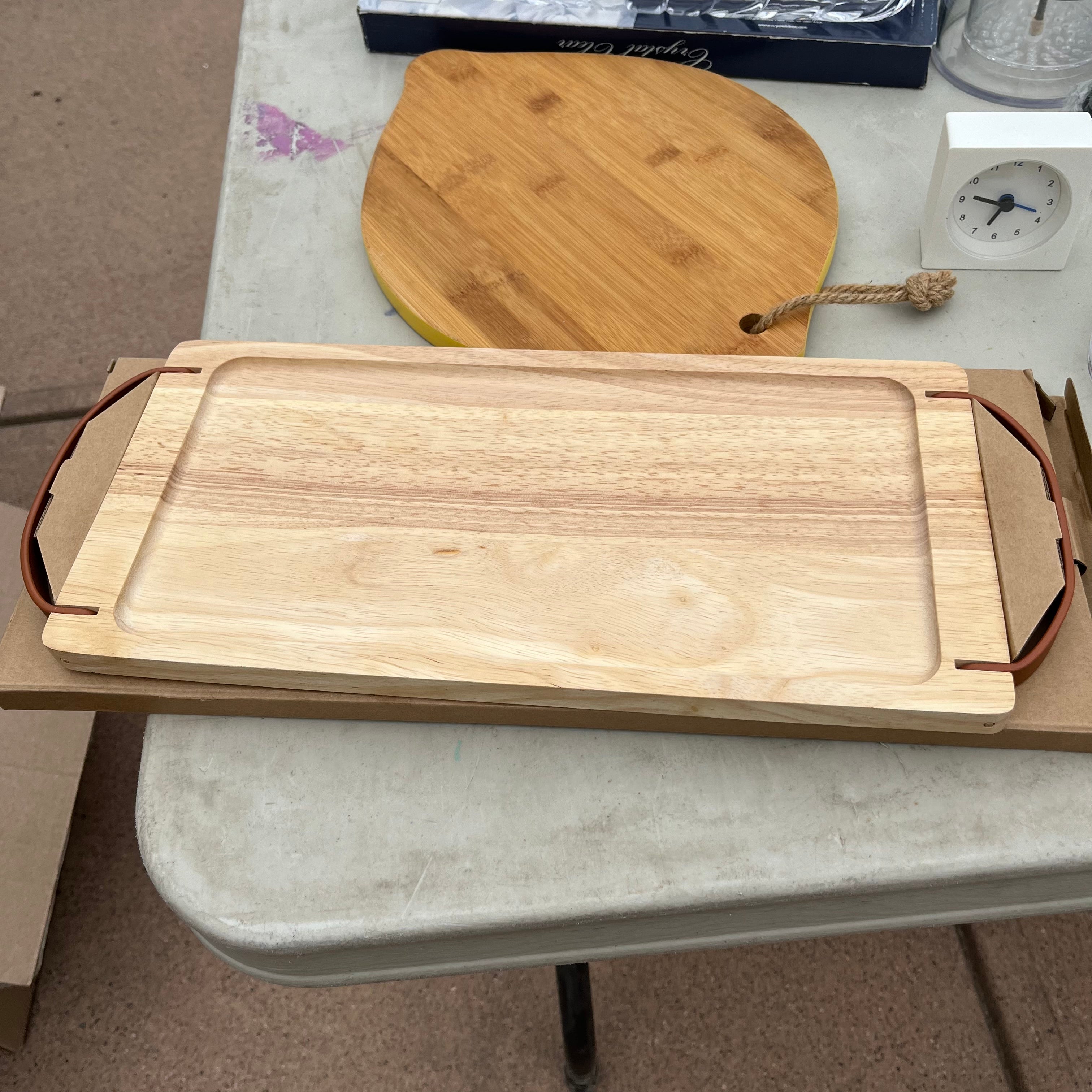 D689 Home Grouping (vintage hot plate and more)