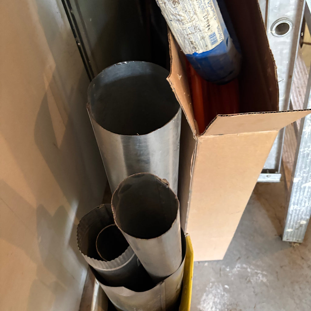 F145 Garage Grouping (ladder and more)