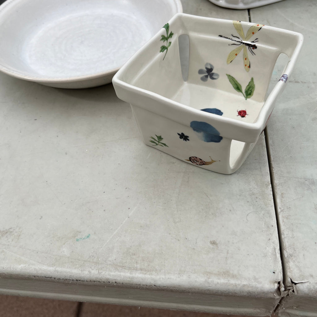 D693 Pottery Grouping and more
