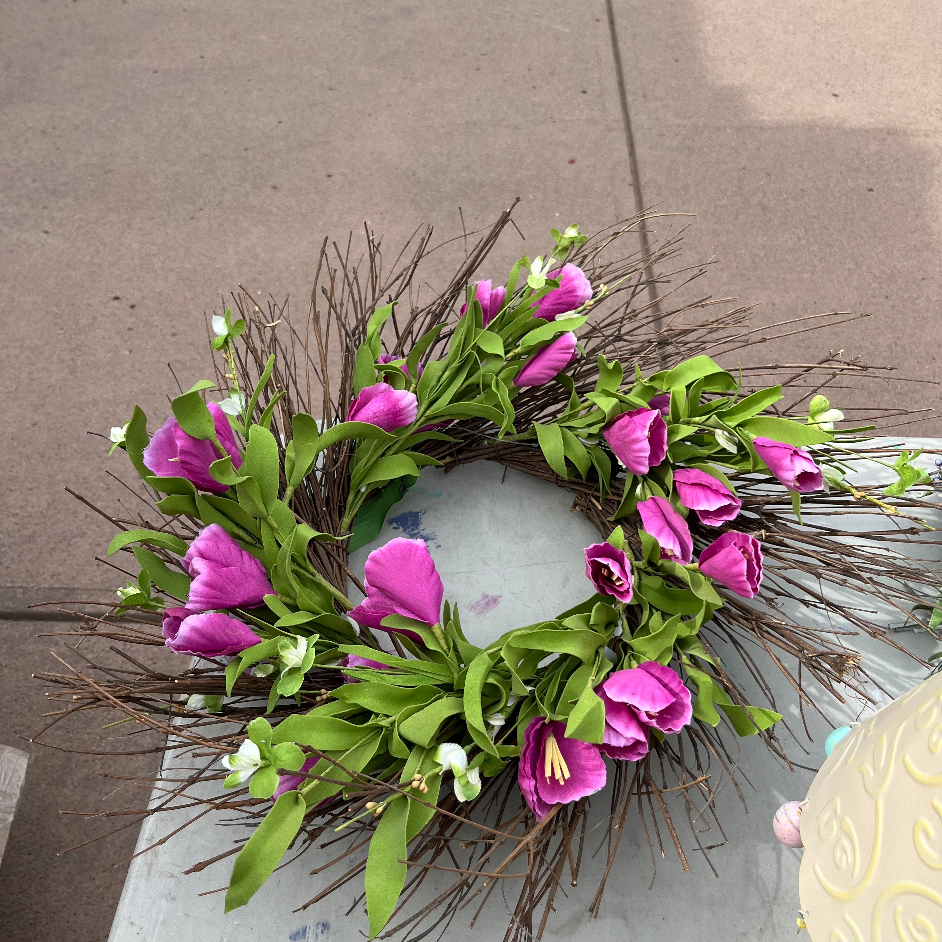 D696 Wreath Grouping