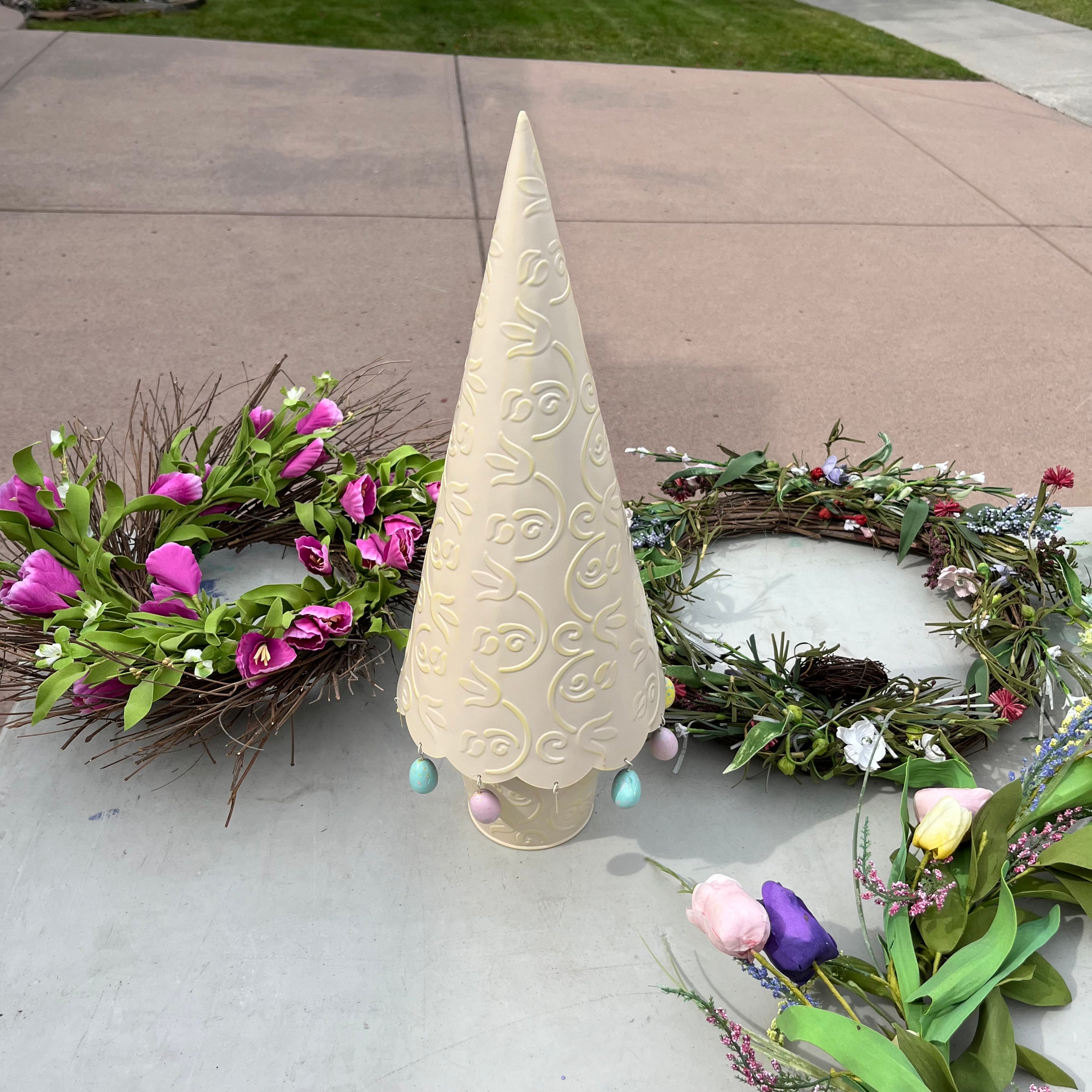 D696 Wreath Grouping