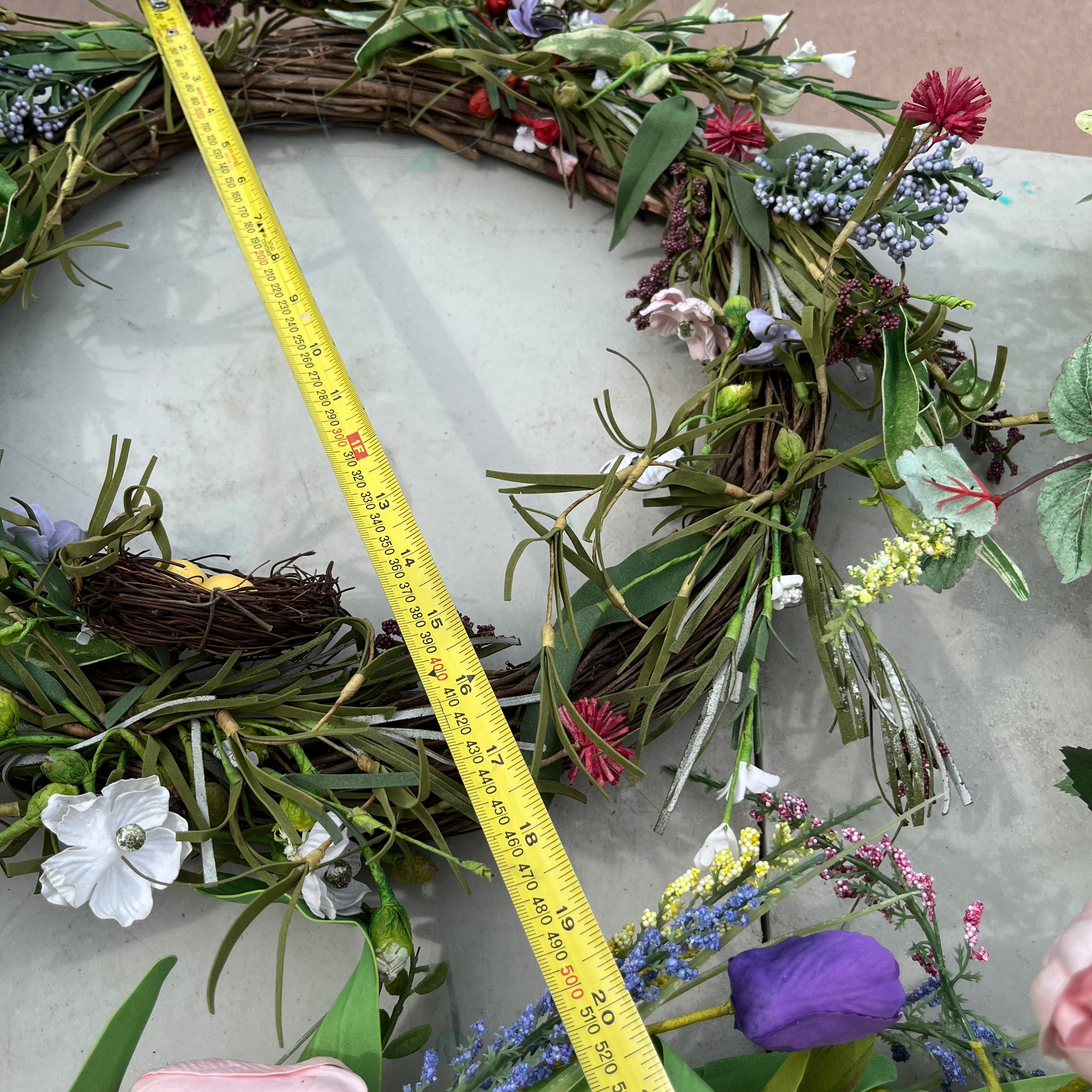 D696 Wreath Grouping