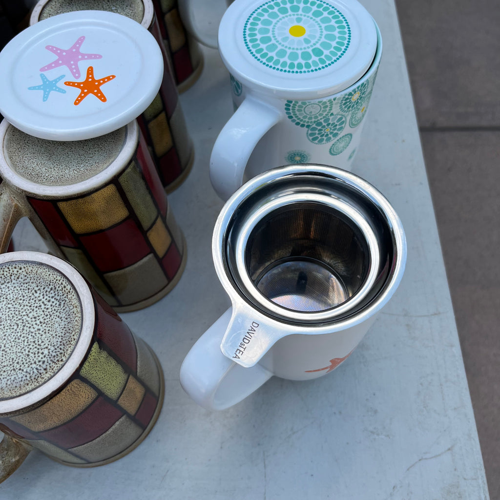 D697 Kitchen Grouping (coffee mugs and more)