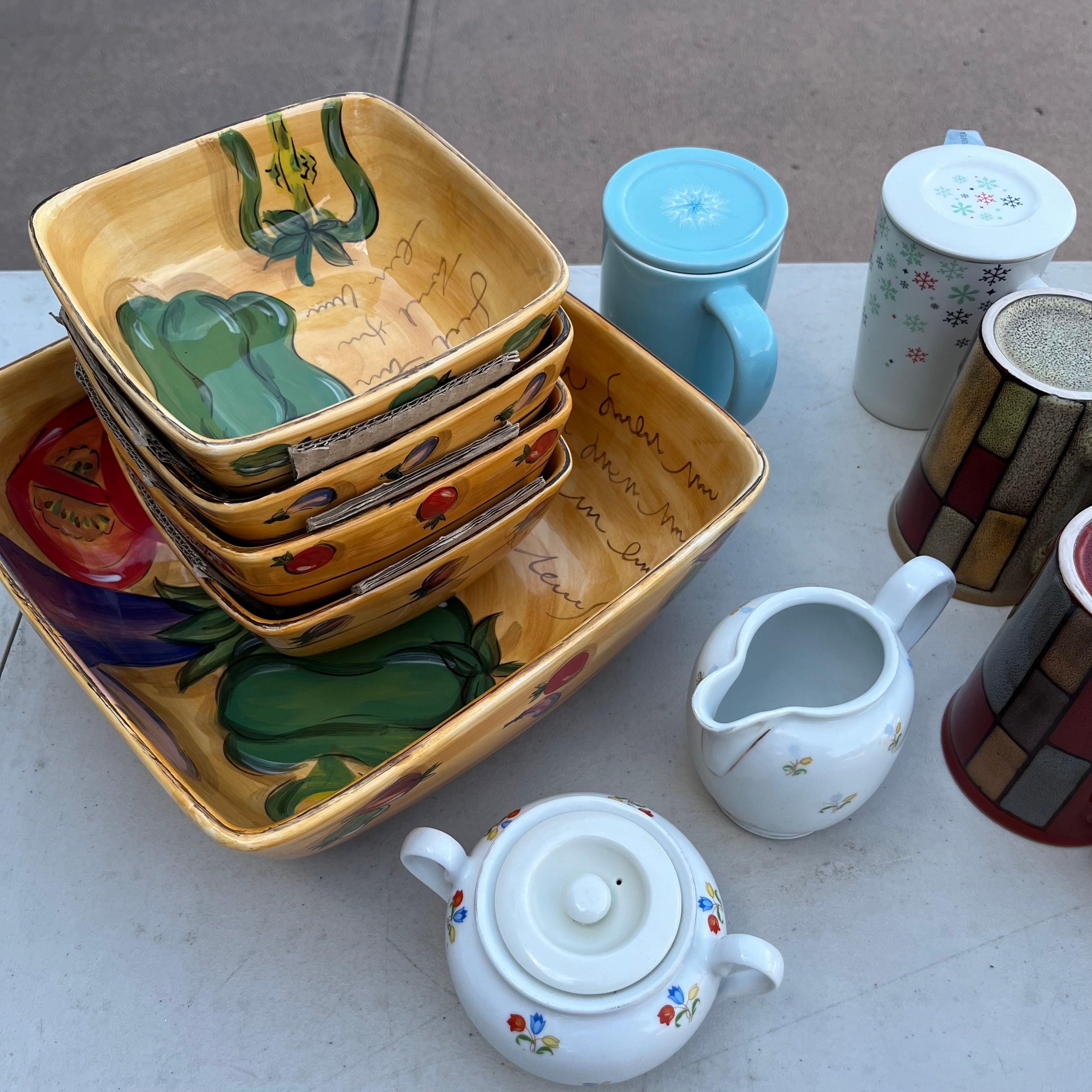 D697 Kitchen Grouping (coffee mugs and more)
