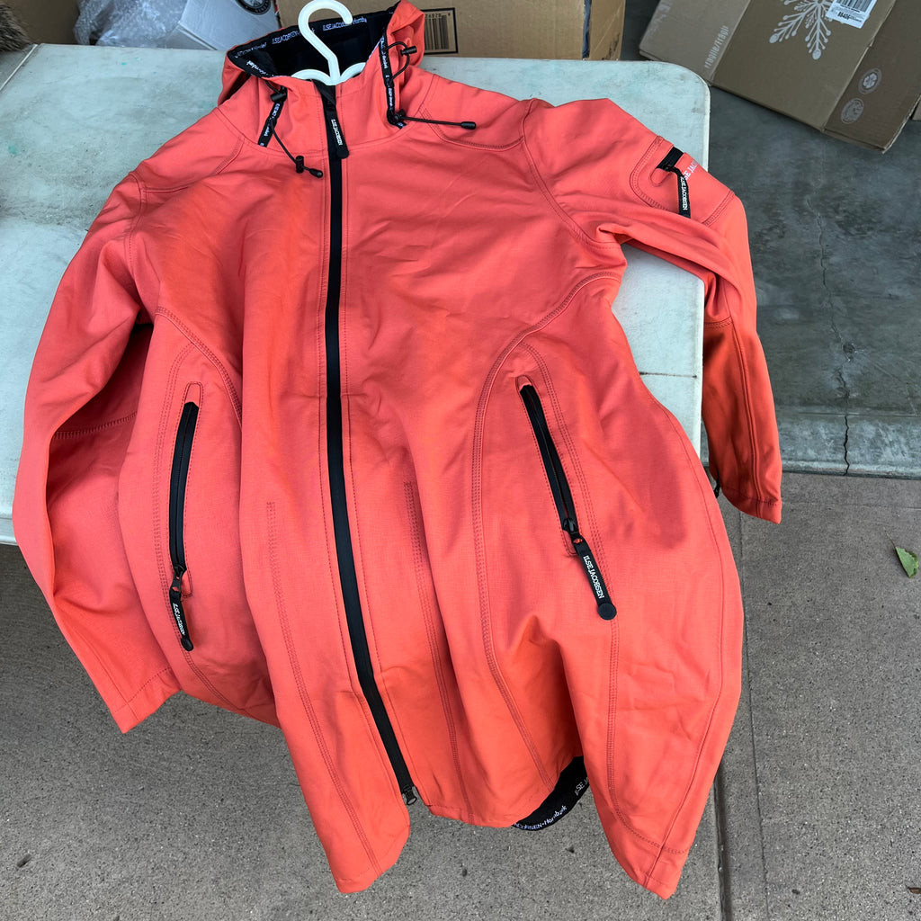 D699 Ilse Jacobson size 46 raincoat