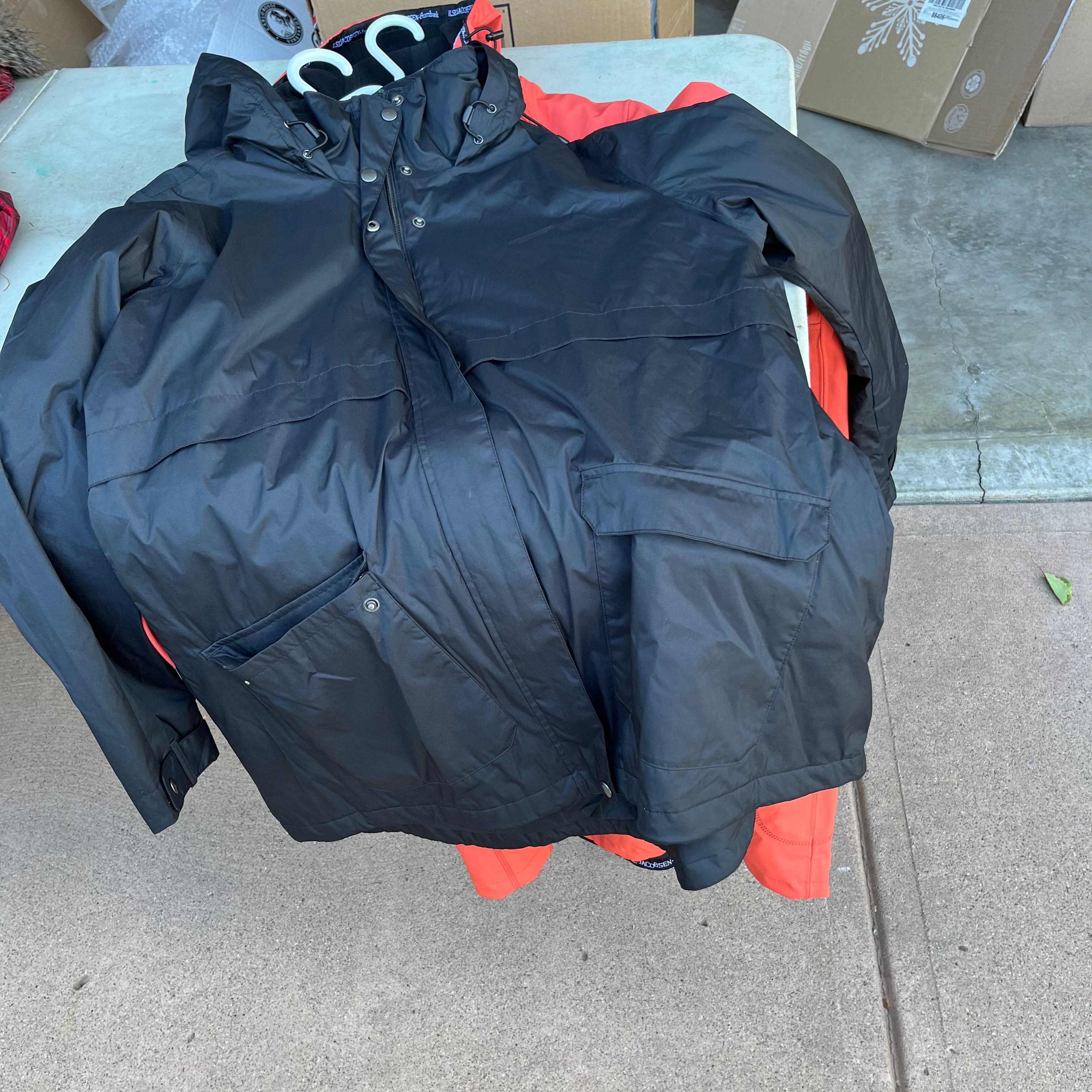 D699 Ilse Jacobson size 46 raincoat