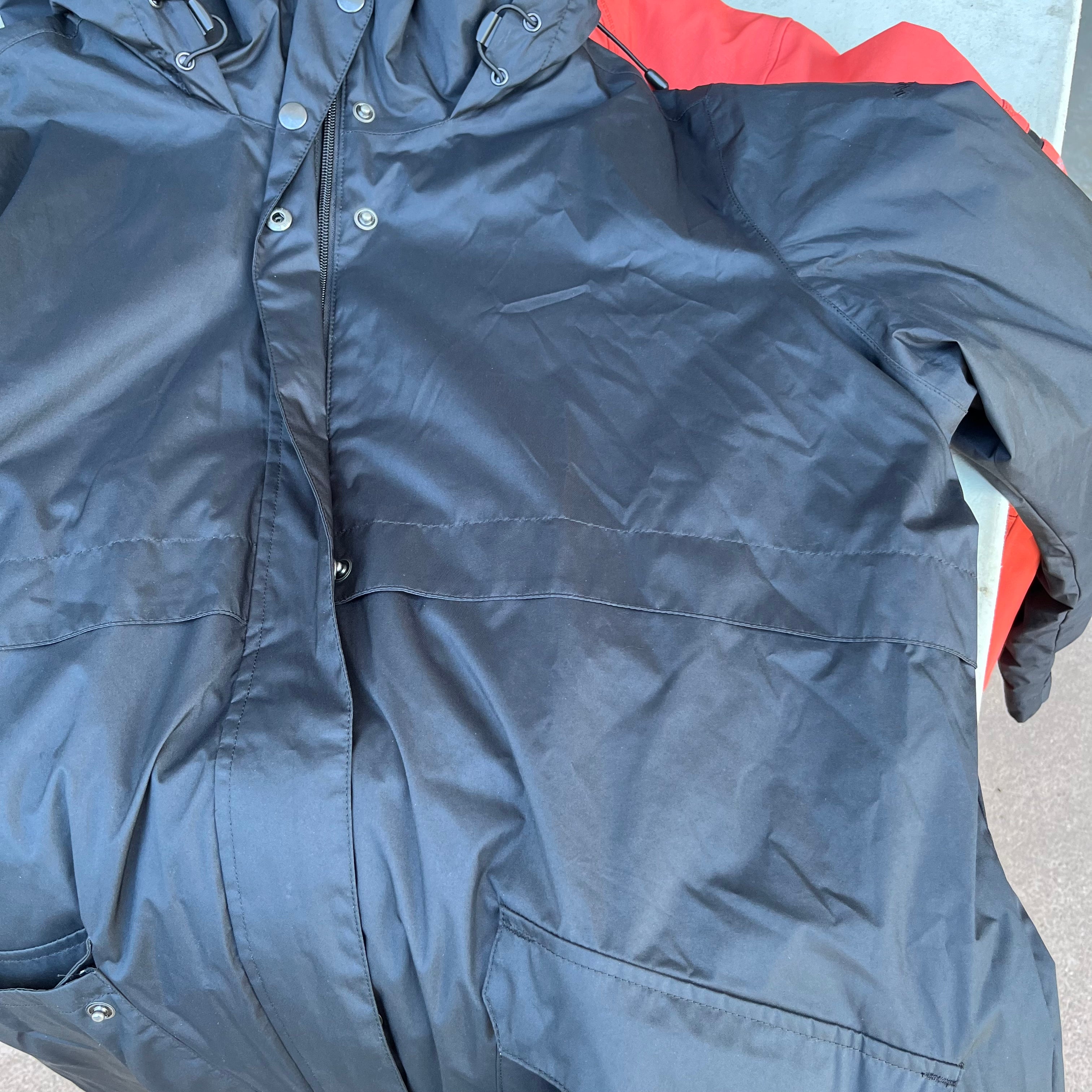 D699 Ilse Jacobson size 46 raincoat