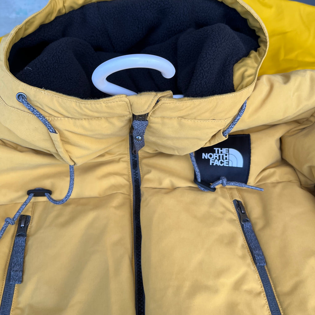D700  Jacket Groupng (Helly Hansen XL rain jacket and North Face parka)