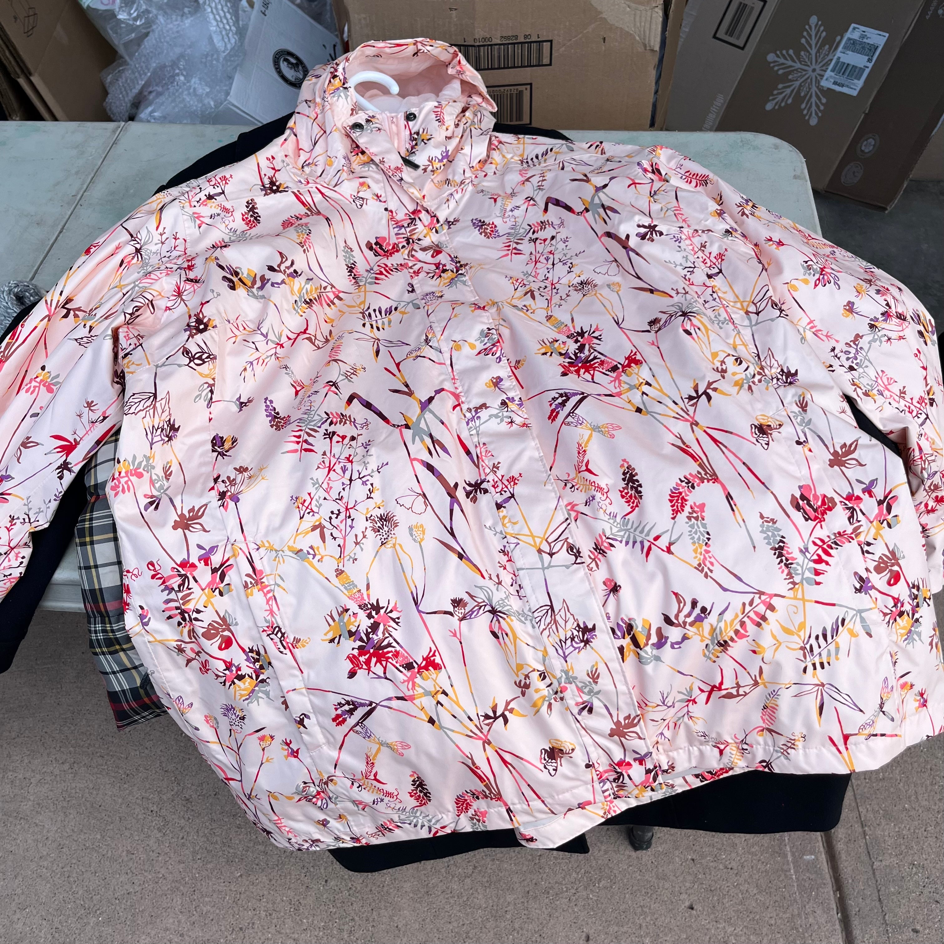 D702 Womens Winter Grouping (Roots Mary Maxim sweater and more)