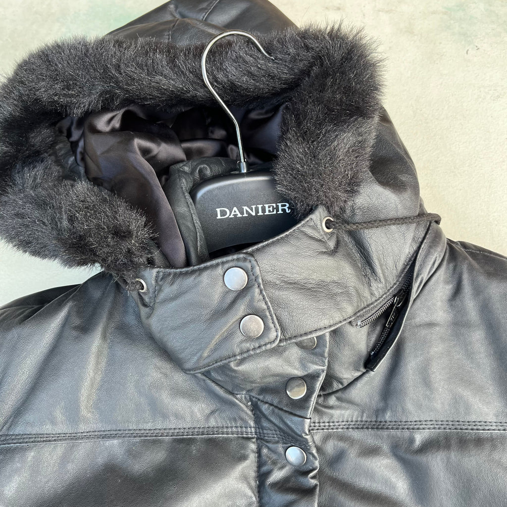 D703 Danier leather womens 2XL leather coat